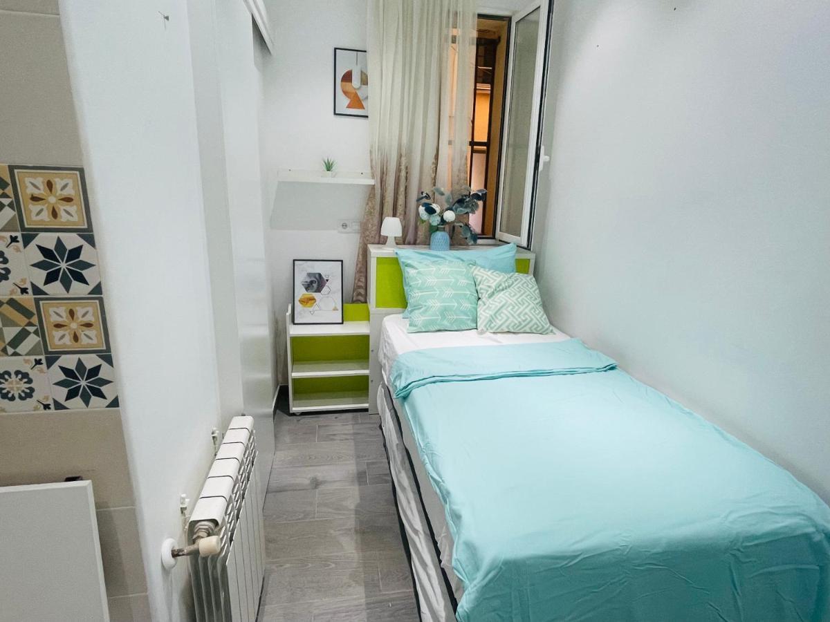 Fantastico Estudio Cuatro Camino Appartement Madrid Buitenkant foto