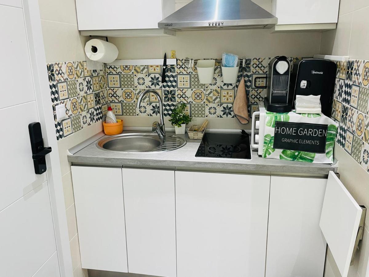 Fantastico Estudio Cuatro Camino Appartement Madrid Buitenkant foto